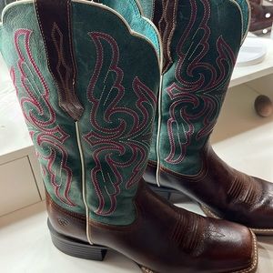 Area women’s primera stretch